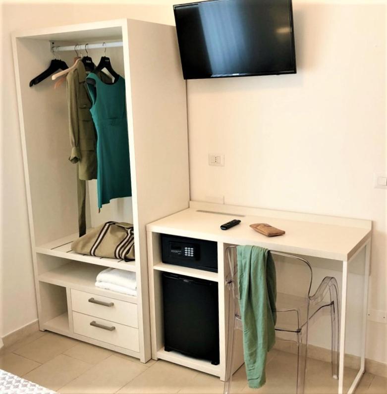 Hotel Villa Eleonora Scauri  Kültér fotó