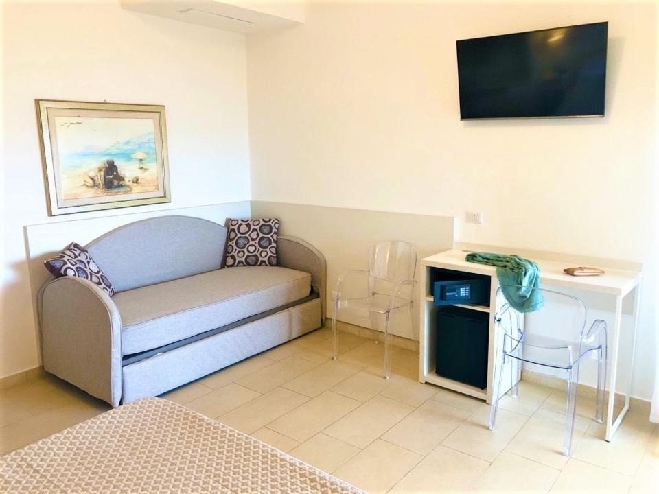 Hotel Villa Eleonora Scauri  Kültér fotó