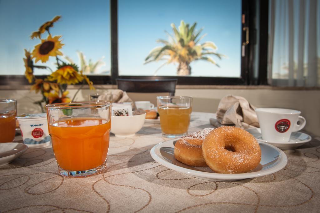 Hotel Villa Eleonora Scauri  Kültér fotó