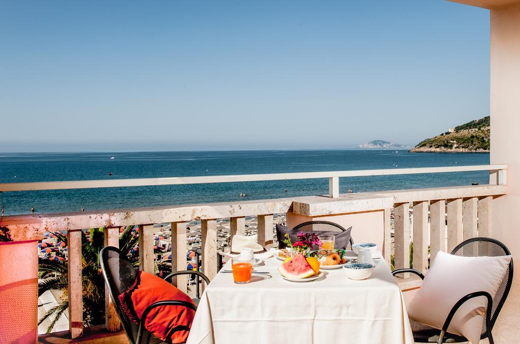 Hotel Villa Eleonora Scauri  Kültér fotó